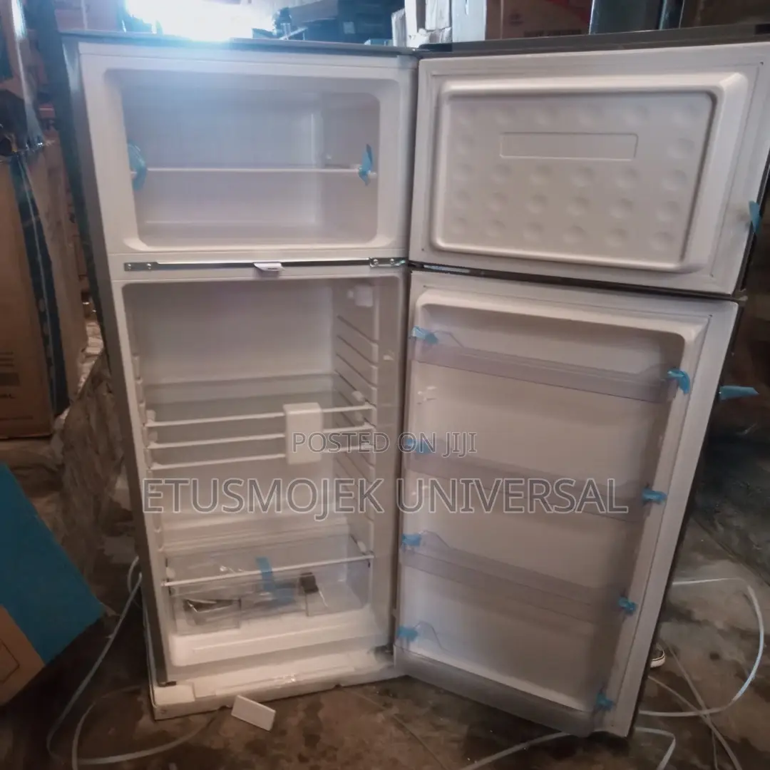 Quality Skyrun Refrigerator/Model 145/Black