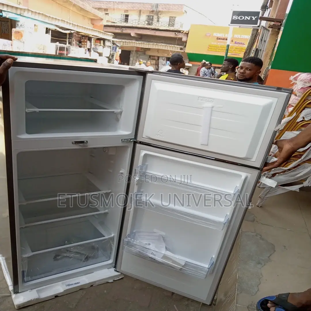 Hisense Refrigerator/Model 205/Double Door Fridge Freezer
