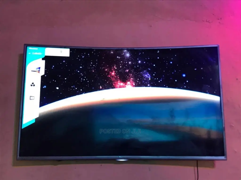 UK Used 55 Inches Hisense Curve Smart TV