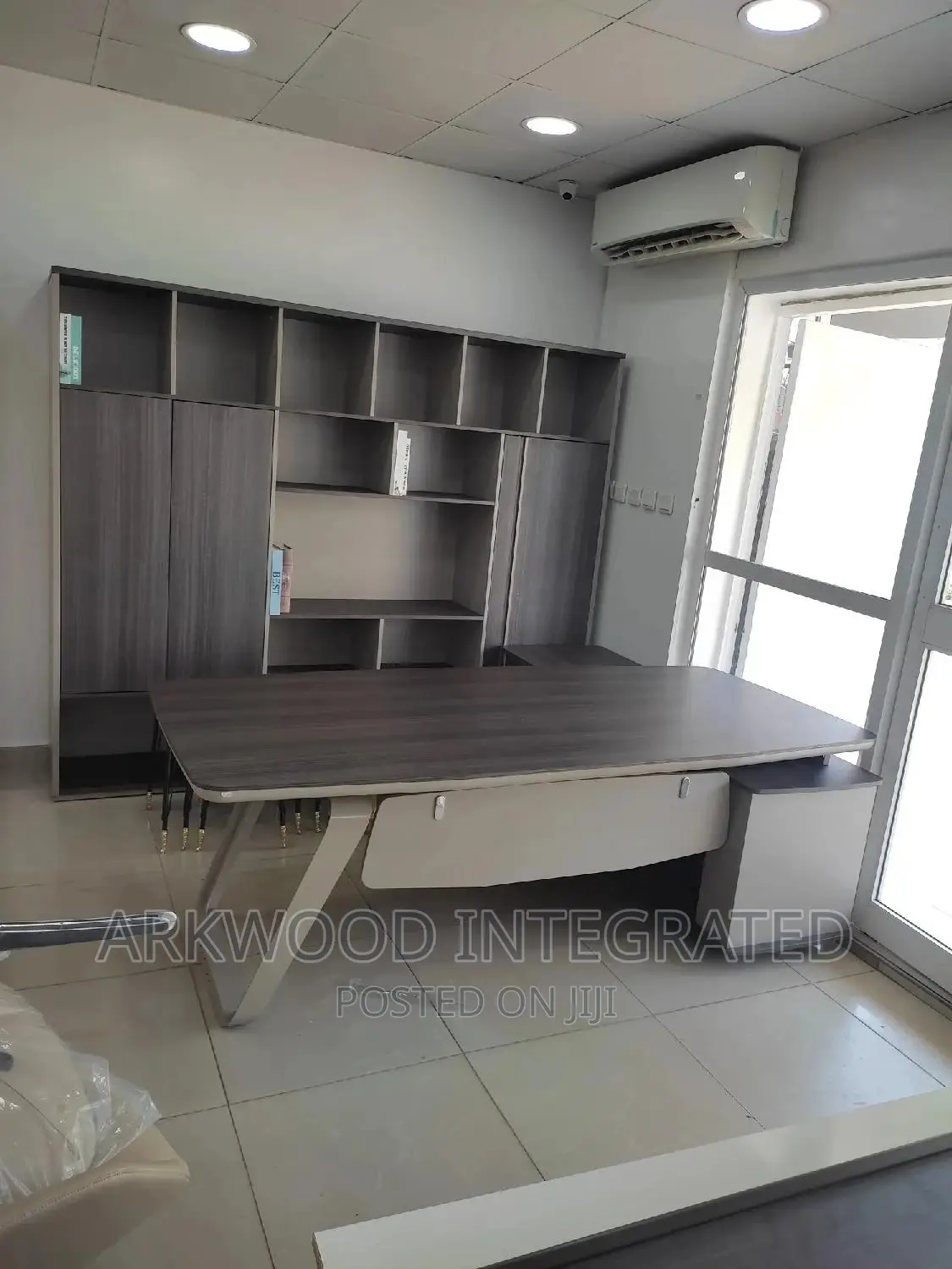 Director's Office Table and Bookshelf