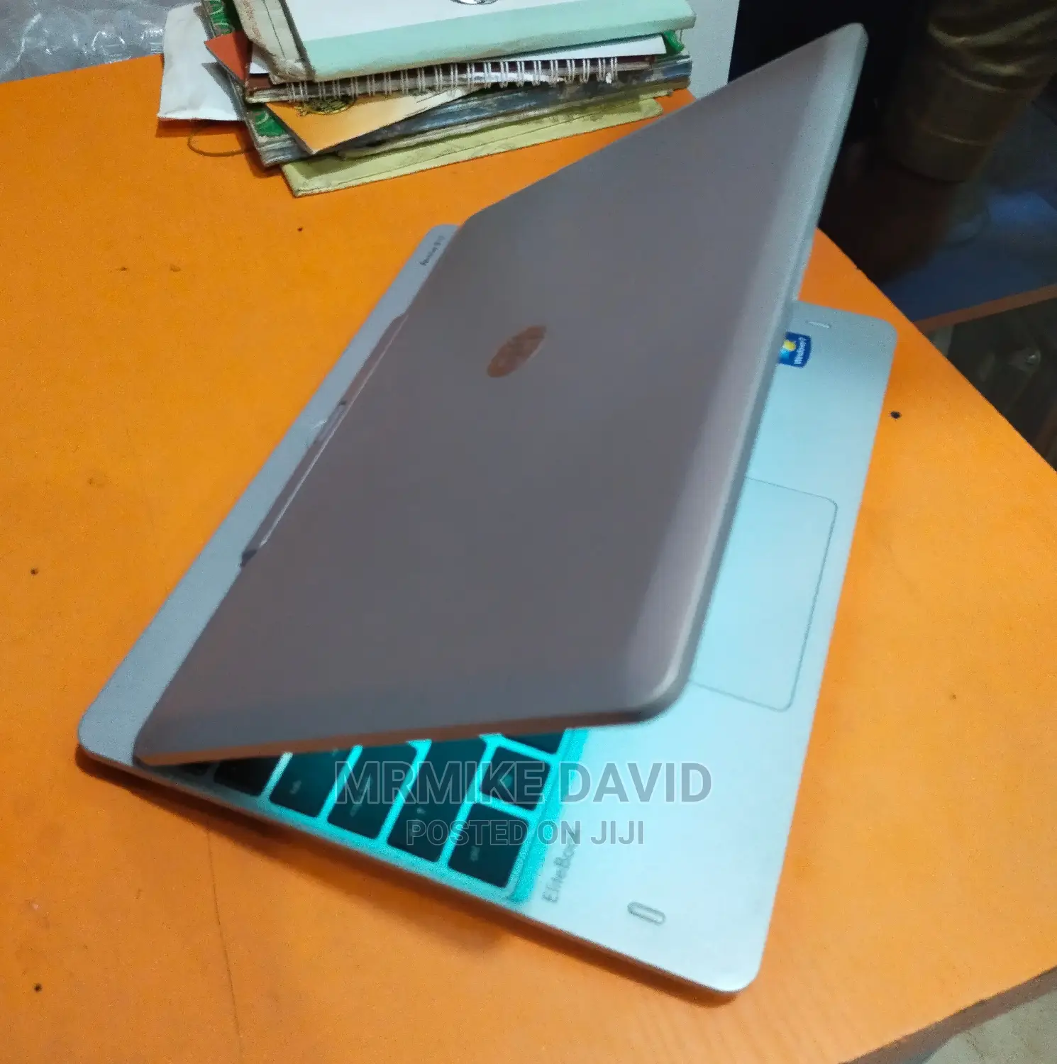 Laptop HP EliteBook Revolve 810 G3 Tablet 8GB Intel Core i7 SSD 256GB