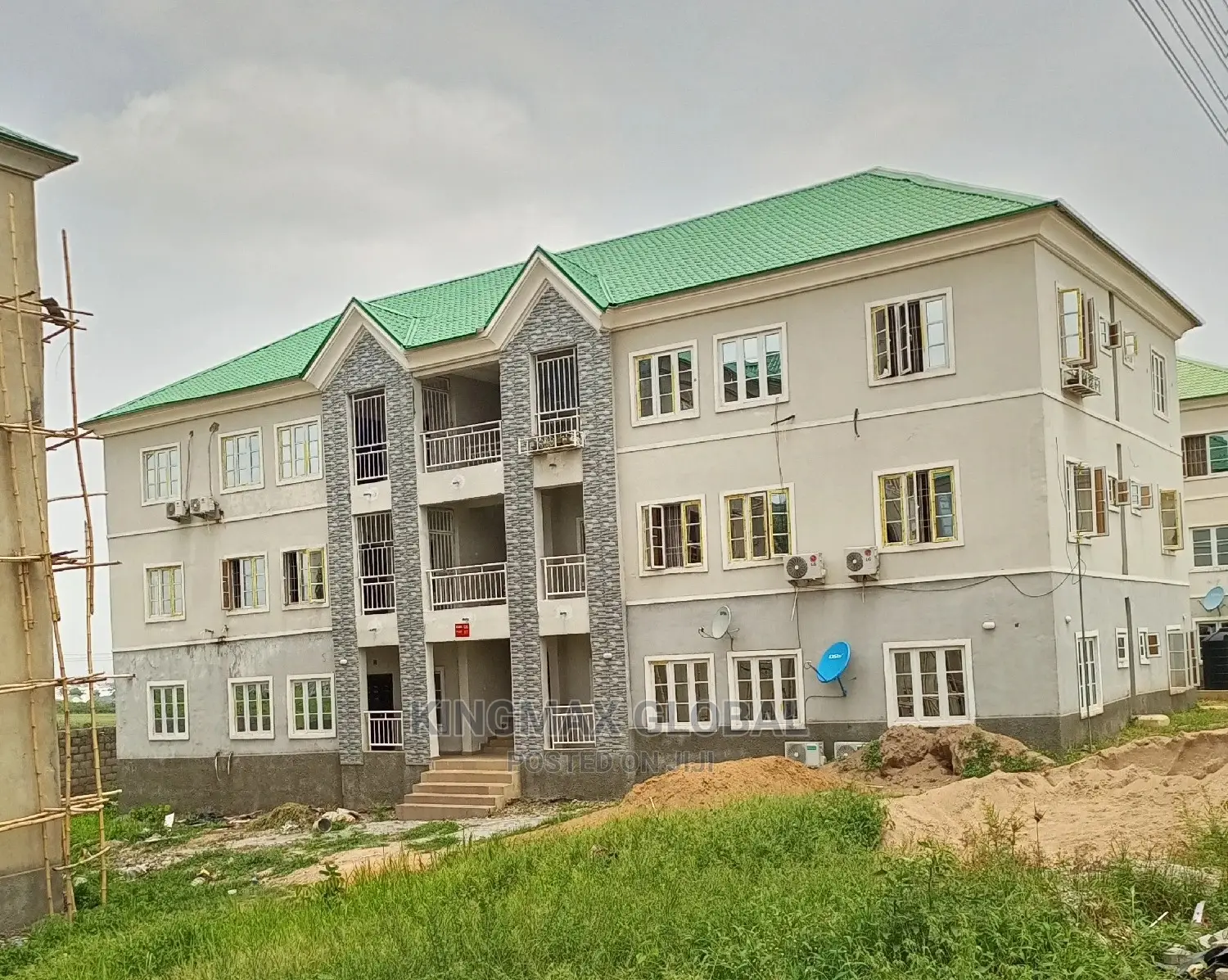 3bdrm Block of Flats in Apdc Estate, Kubwa for sale