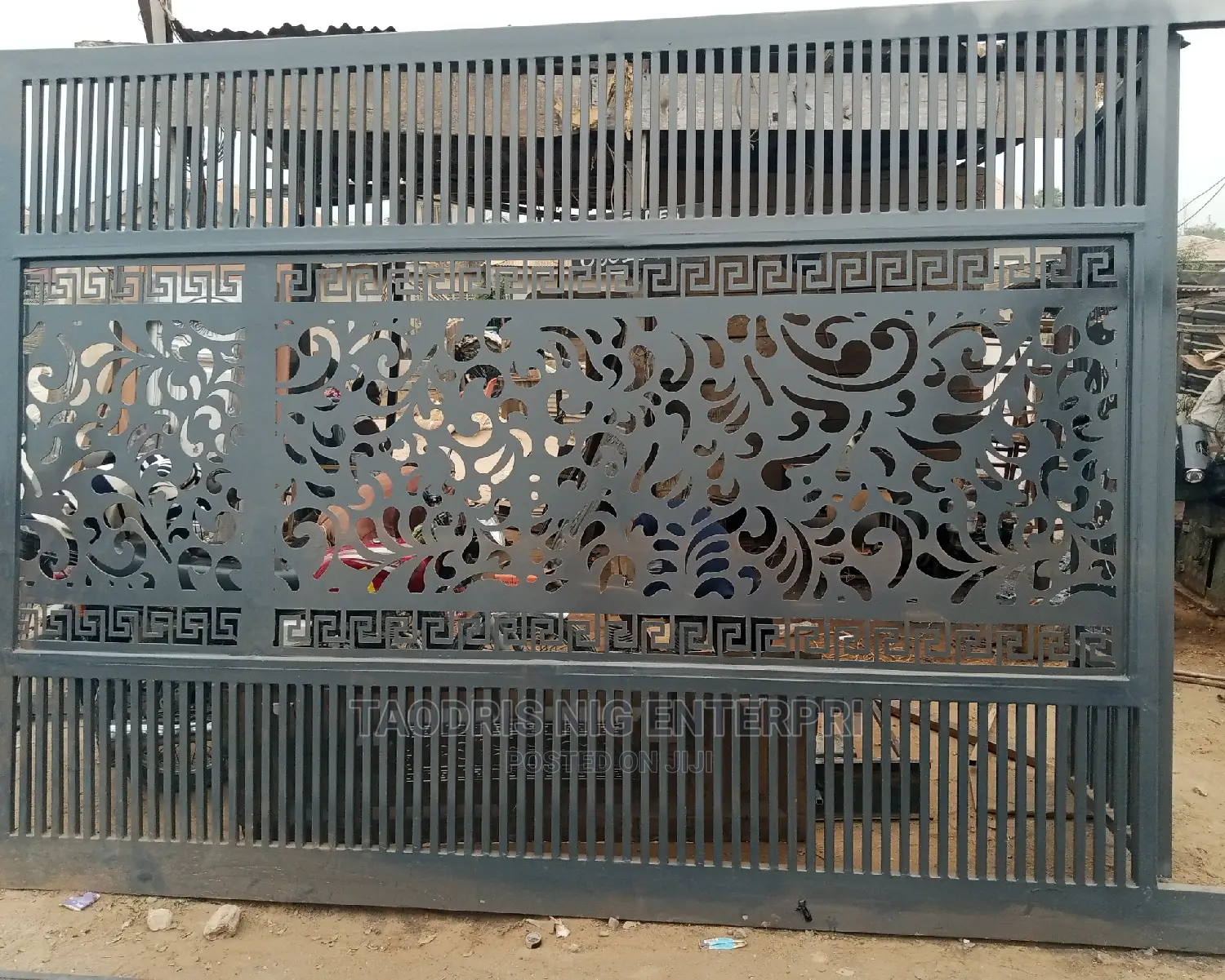 Lazer Design Gate and Rails