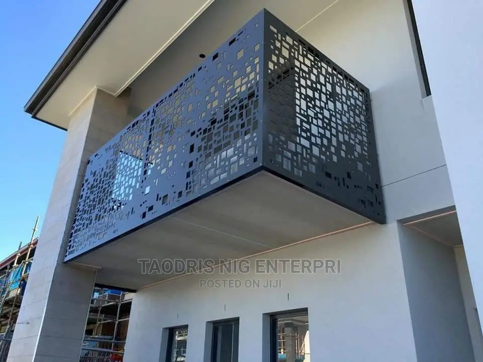 Lazer Design Gate and Rails