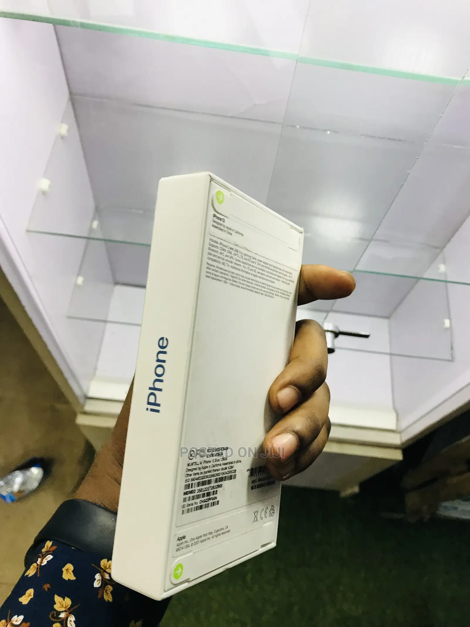 New Apple iPhone 13 128 GB Blue