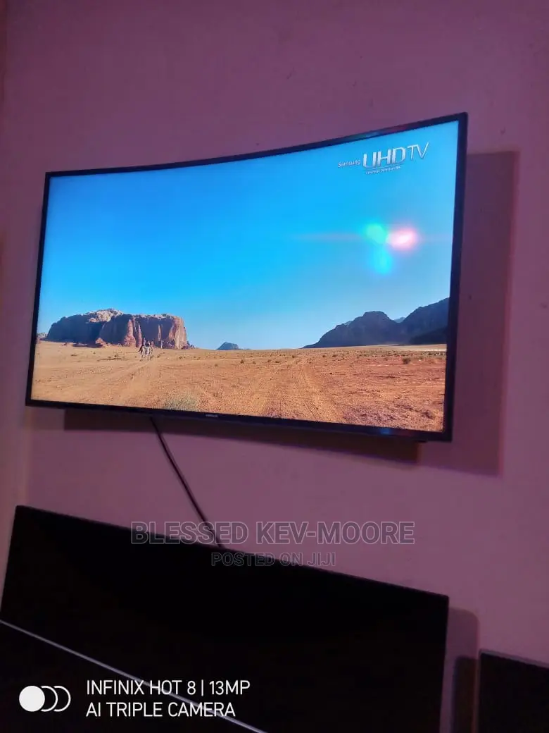 Direct UK Used Samsung 48" Smart Curve Full HD Tv