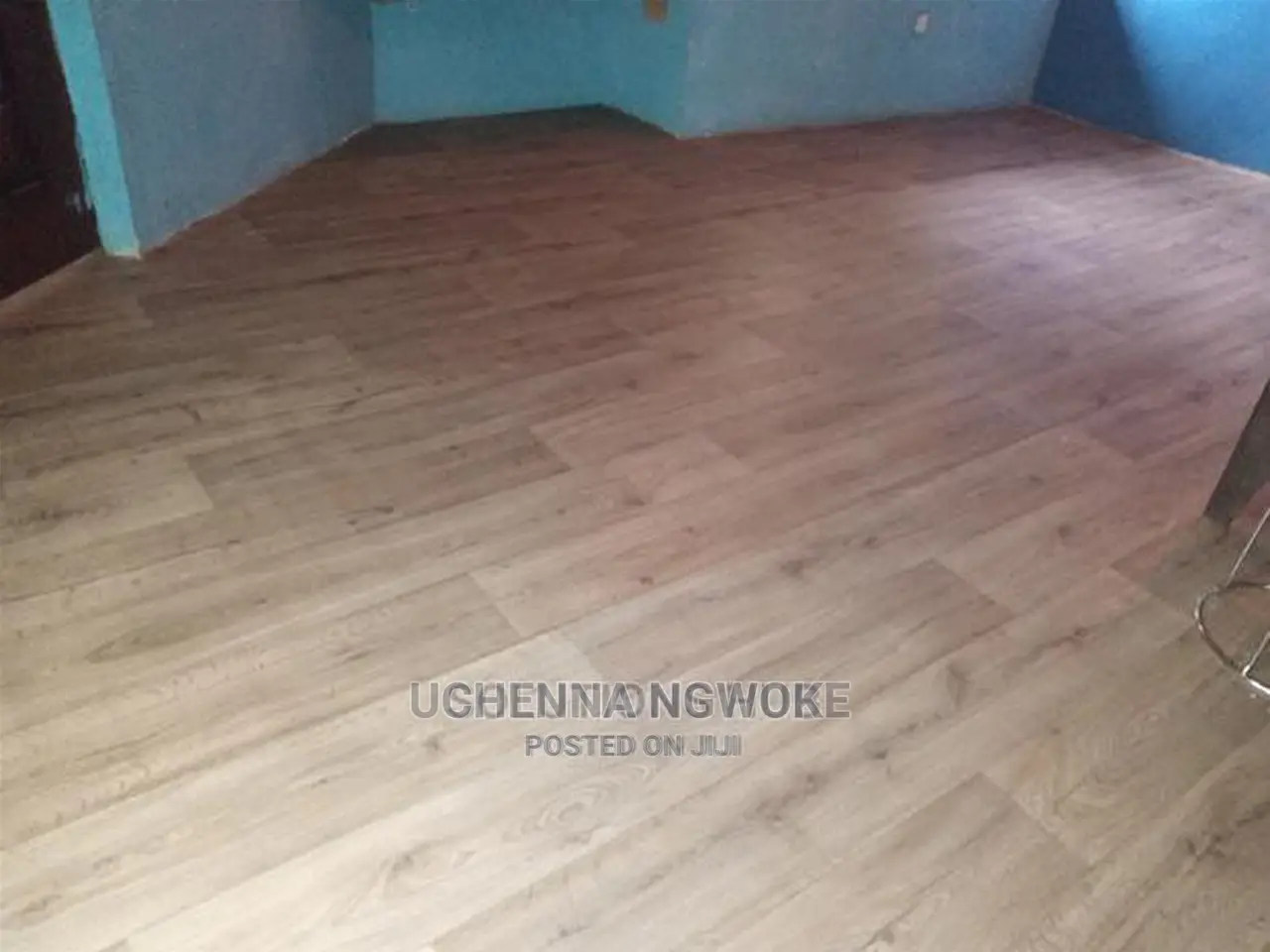 5.0mm Armstrong Flooring With Underlay