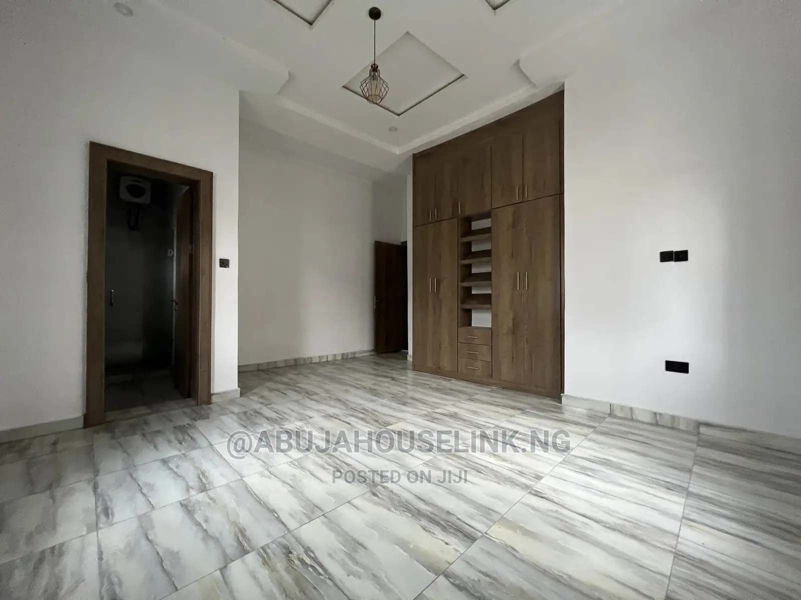 6bdrm Duplex in Efab Metropolis, Gwarinpa for sale