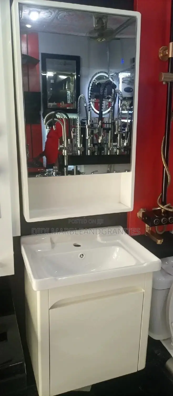 Cabinet Basin