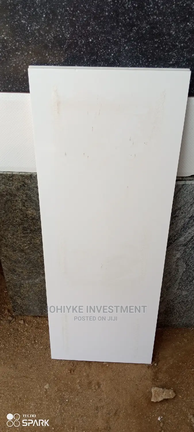 High Quality 33/80 Spain Tiles