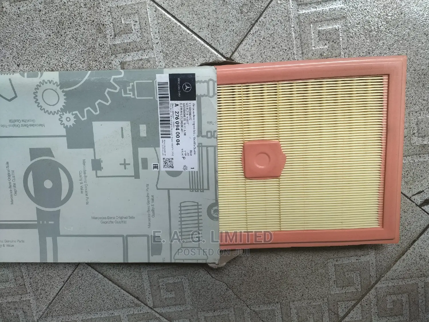 Engine Air Filter - Mercedes-Benz (276 094 00 04)