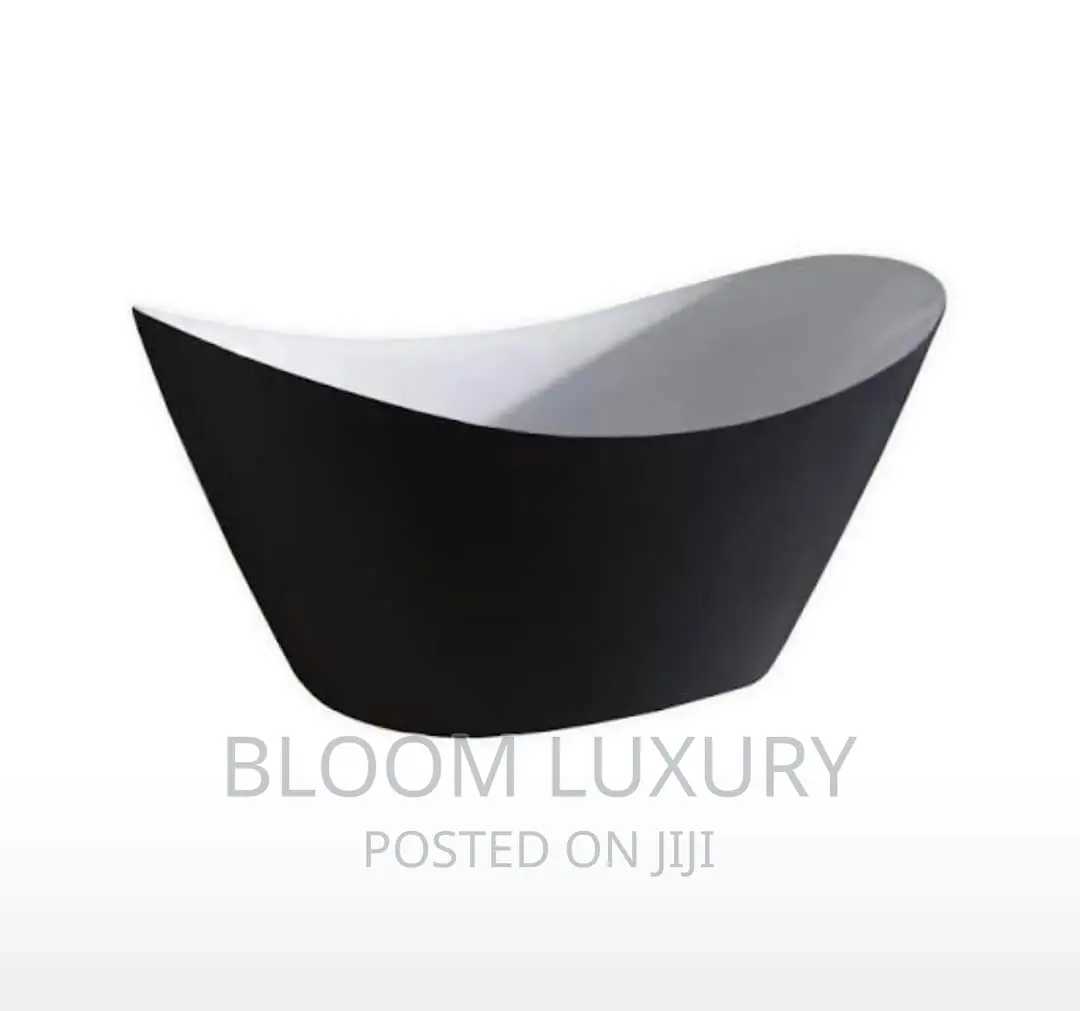 Black and White Acrylic Bathtub