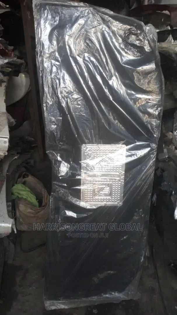 Bonnet Mat for Toyota Highlander 2012 Model