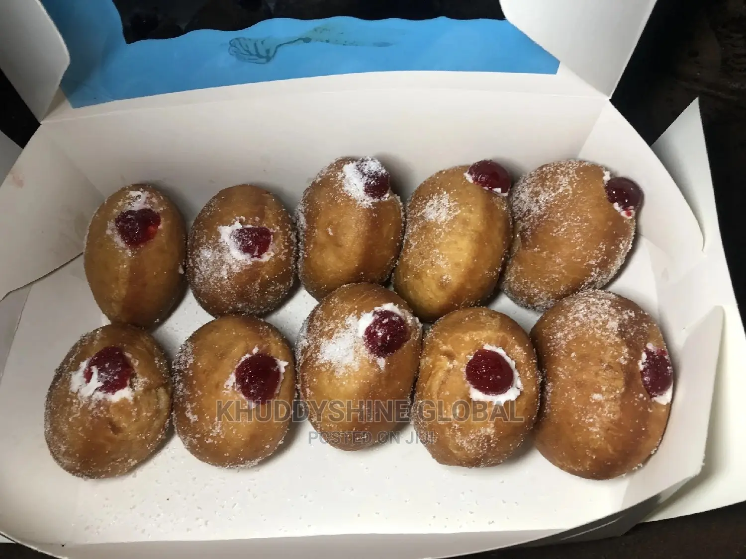 Box of 12 Pillow Doughnuts With Cherries