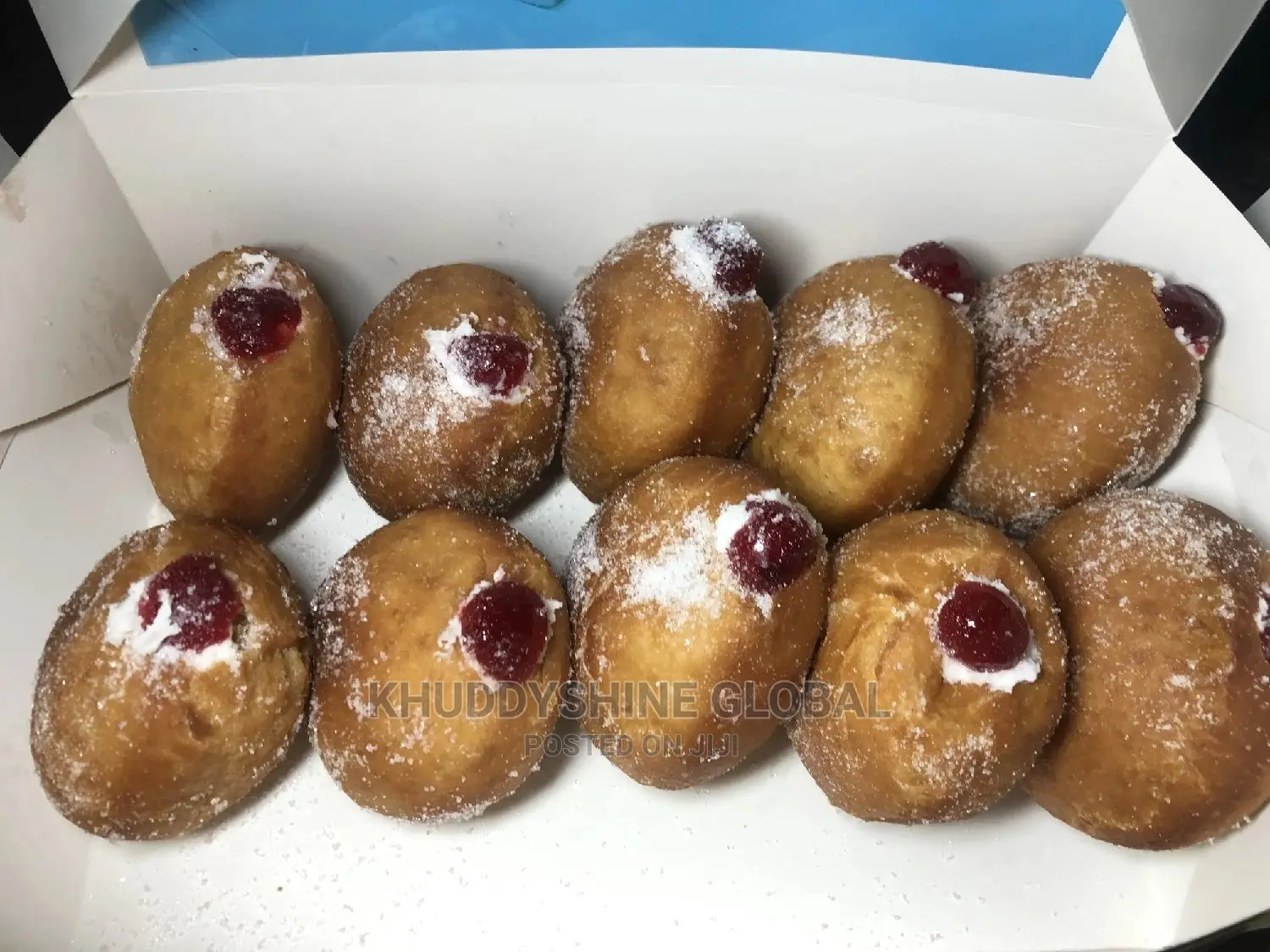 Box of 12 Pillow Doughnuts With Cherries