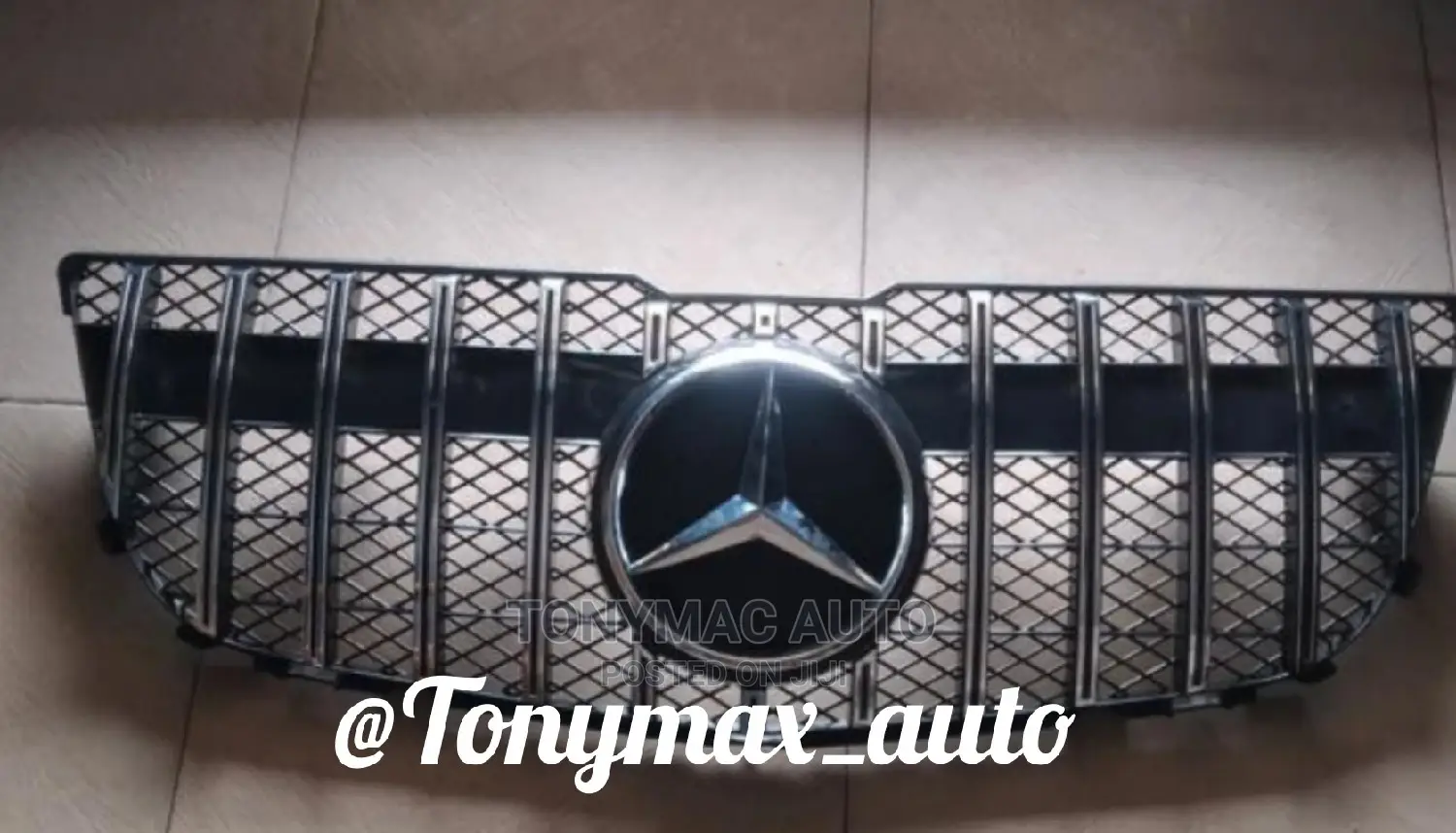 Original Mercedes-Benz Front Grill For Glk 350.