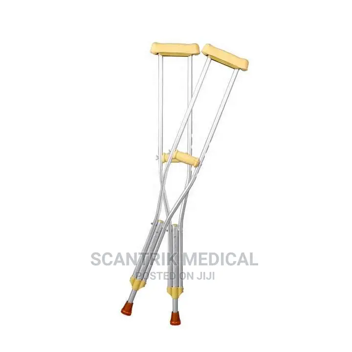 Strong and Sturdy Under Arm Crutches
