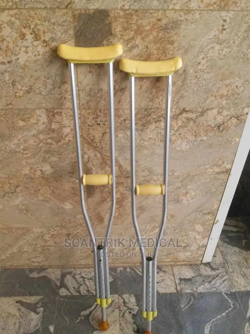 Anti Impact Hospital Under Arm Crutches
