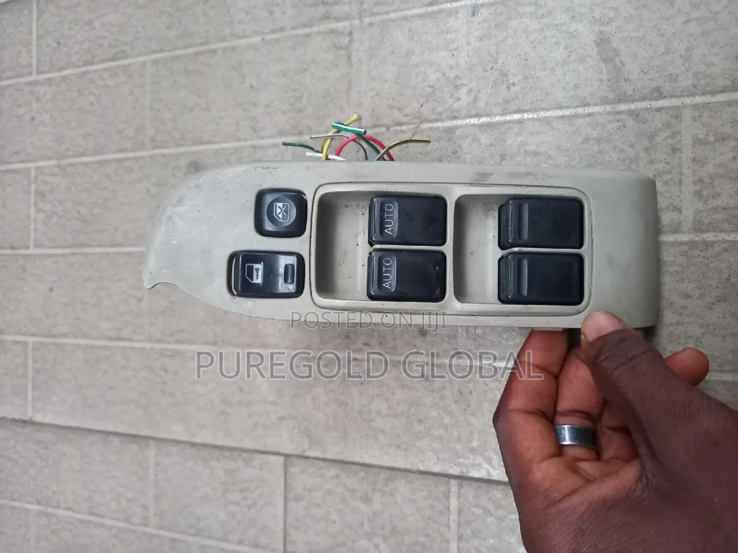 Glass Control Button for Infiniti G35