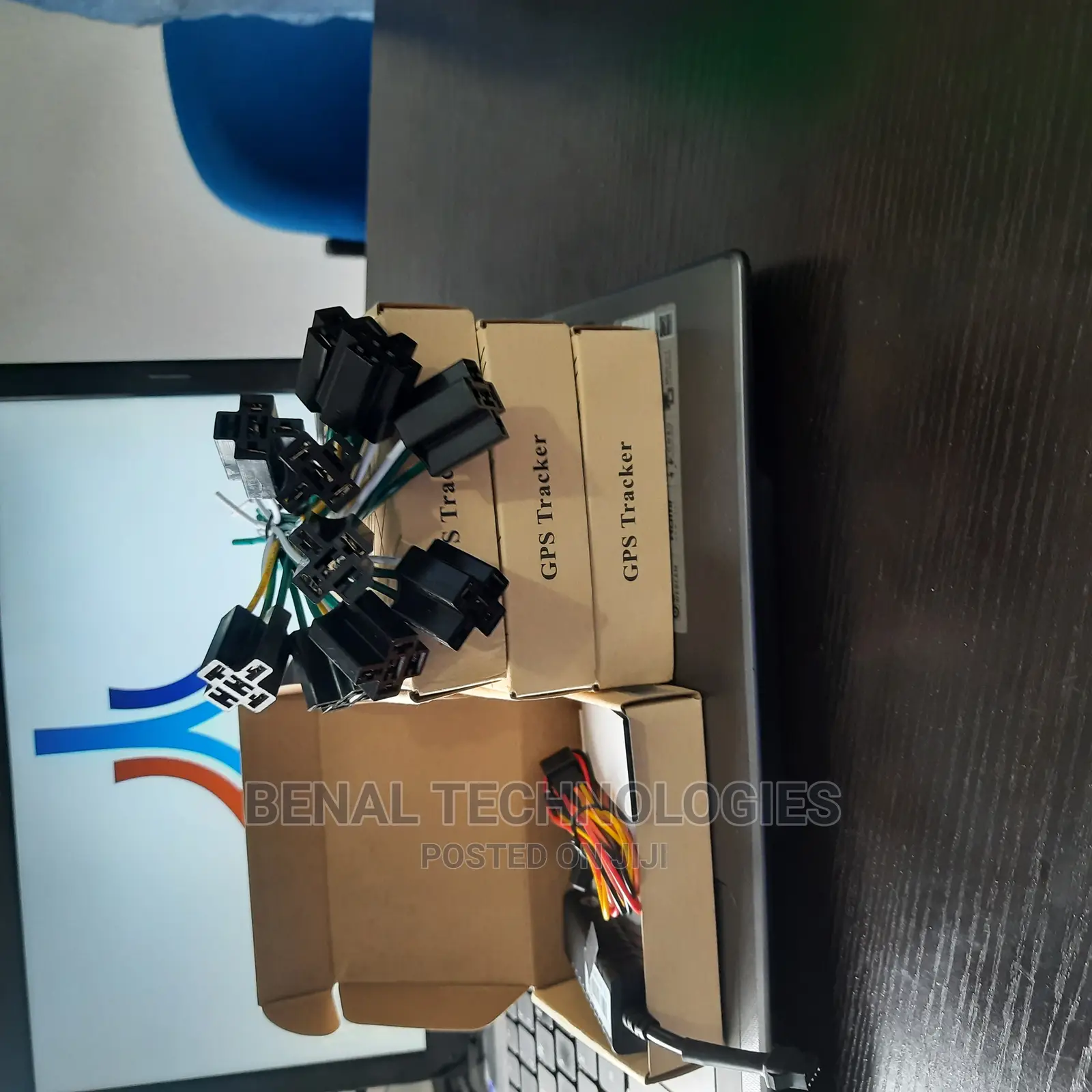 High Quality GPS Tracker in Sagamu.Mobile App,No Renewal Fee