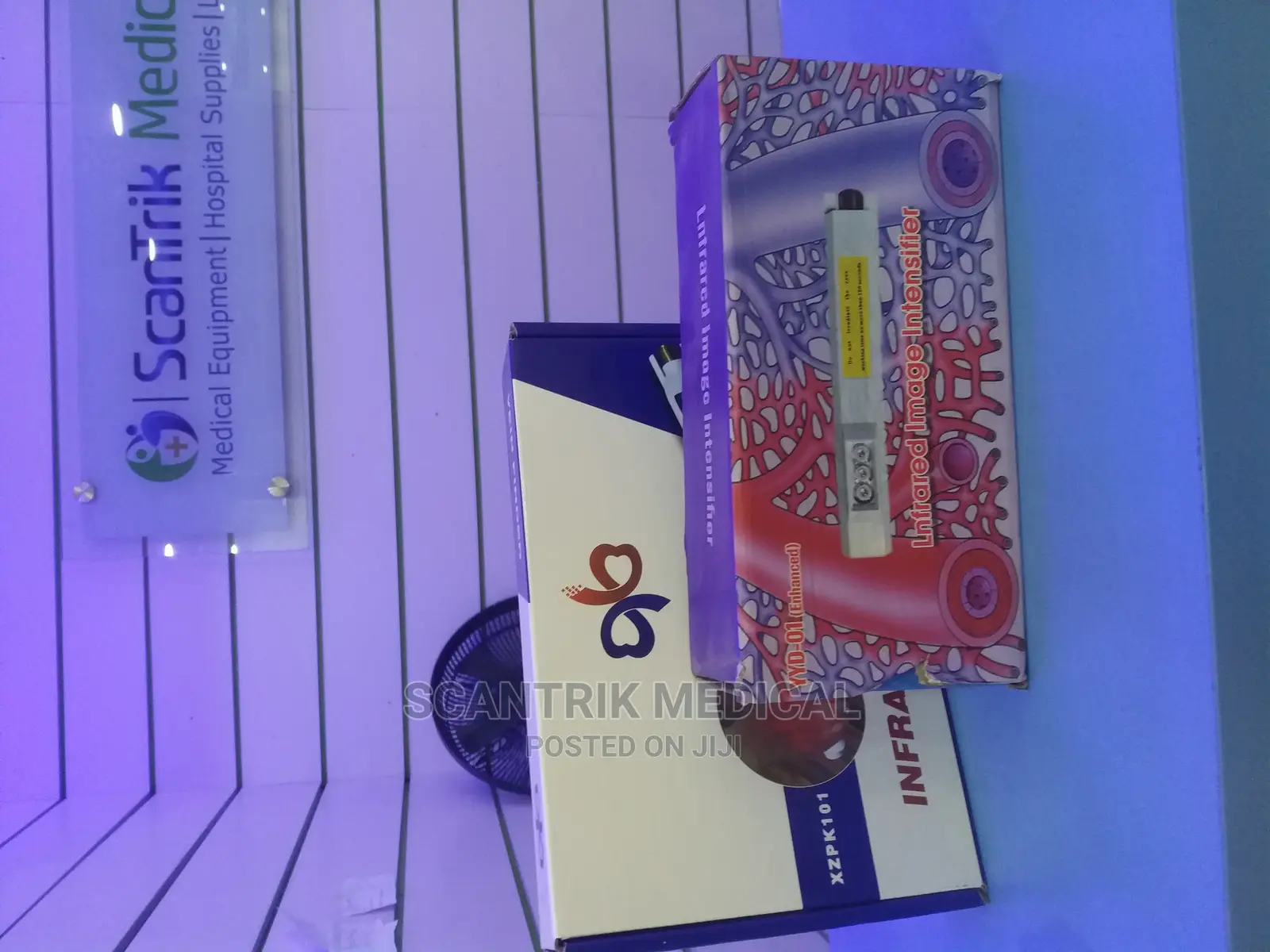 Lightweight Medical Vein Finder