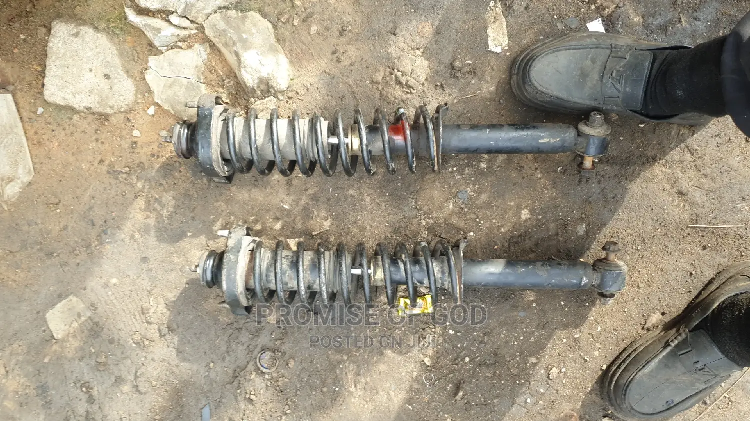 Volvo S40 Back Shock