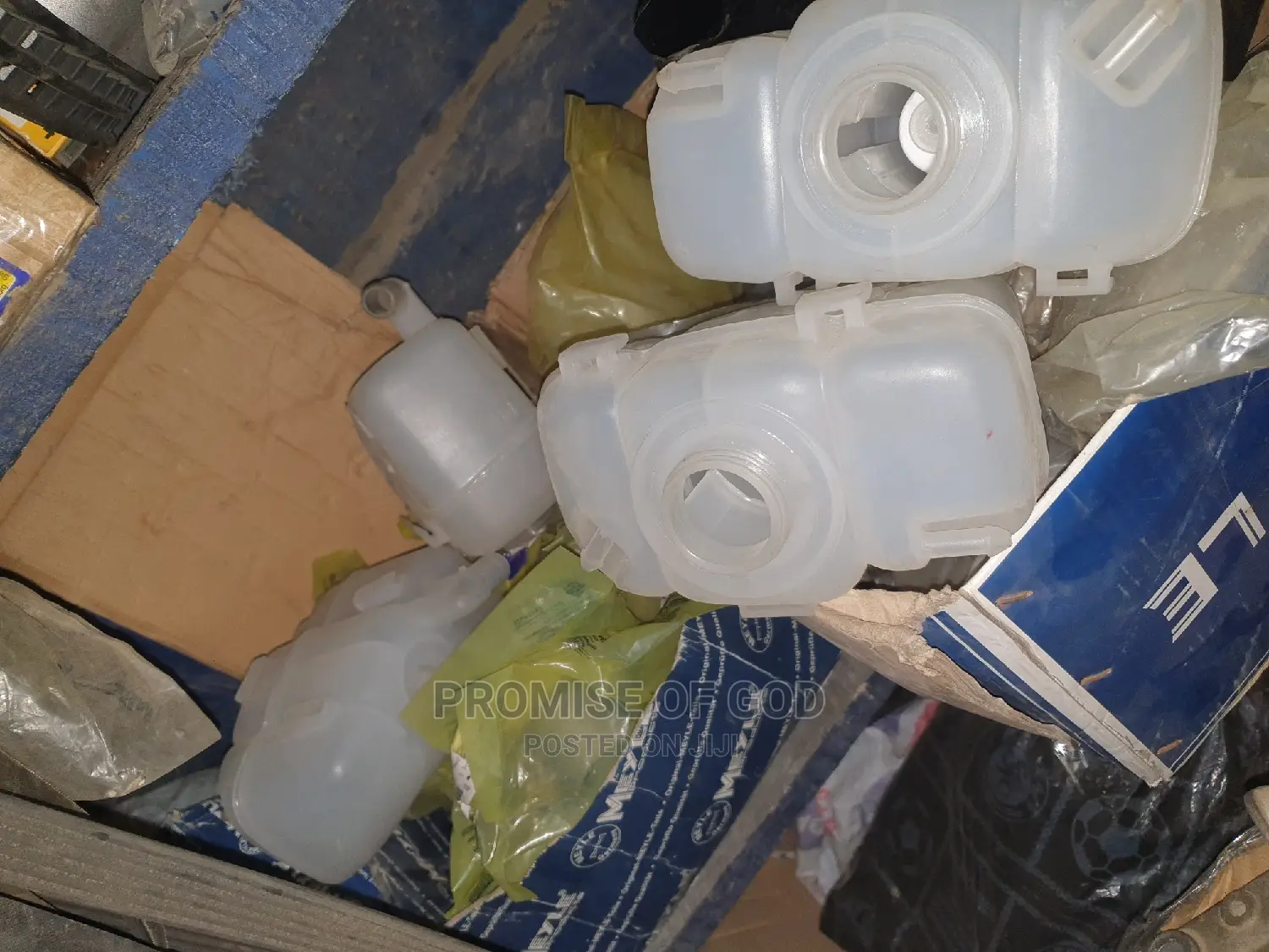 Volvo Xc90 3.2 Water Can