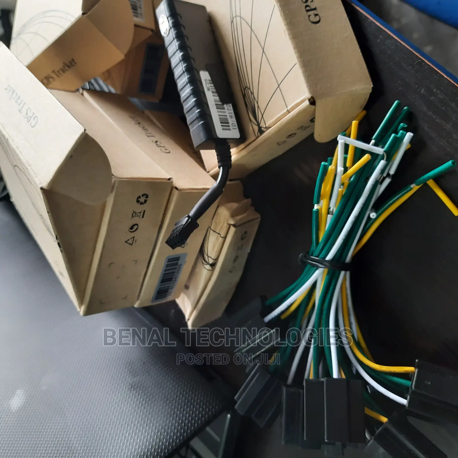 Highly Durable GPS Tracker in Benin.Mobile App, No Renewal