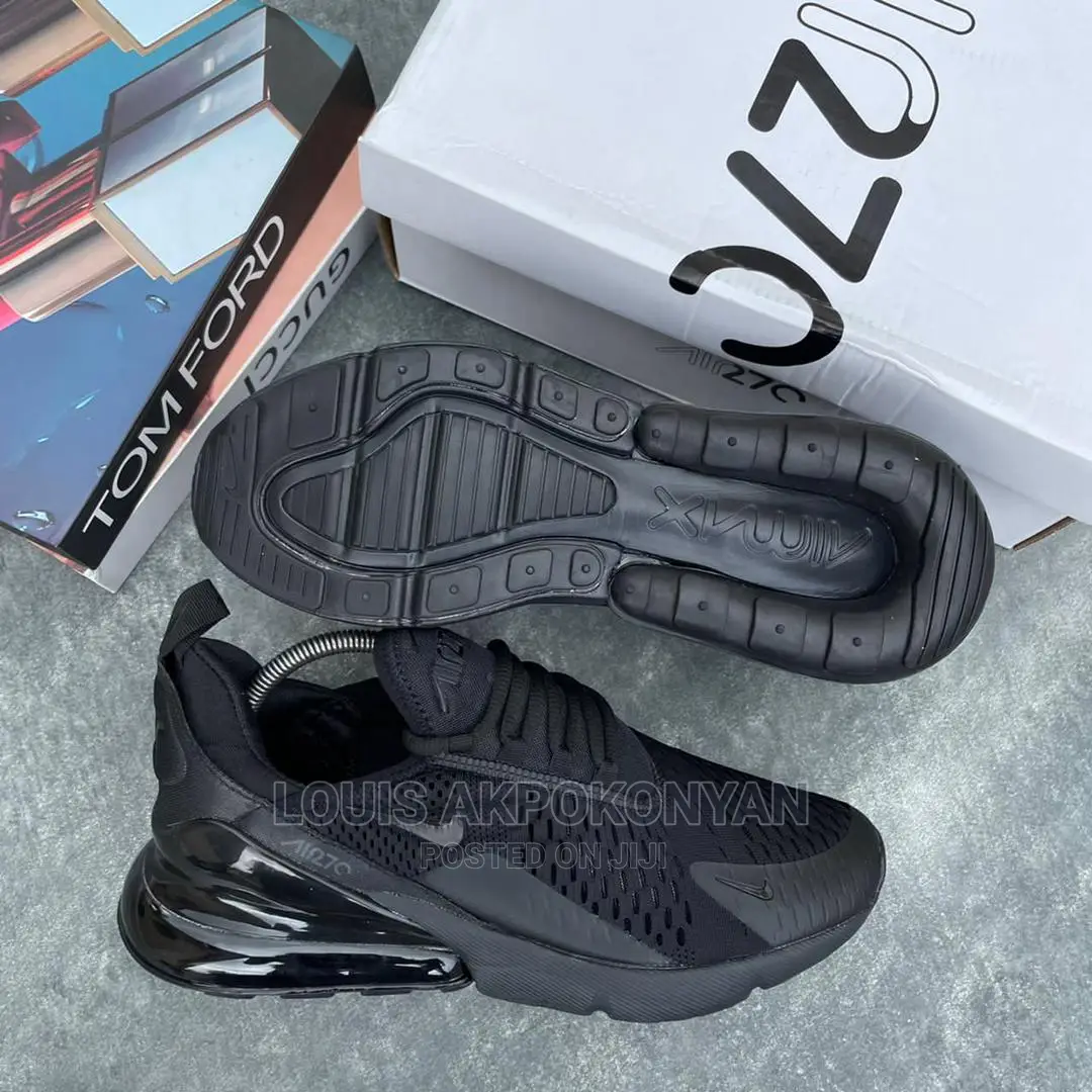 Nike Airmax 270 Black Sneakers