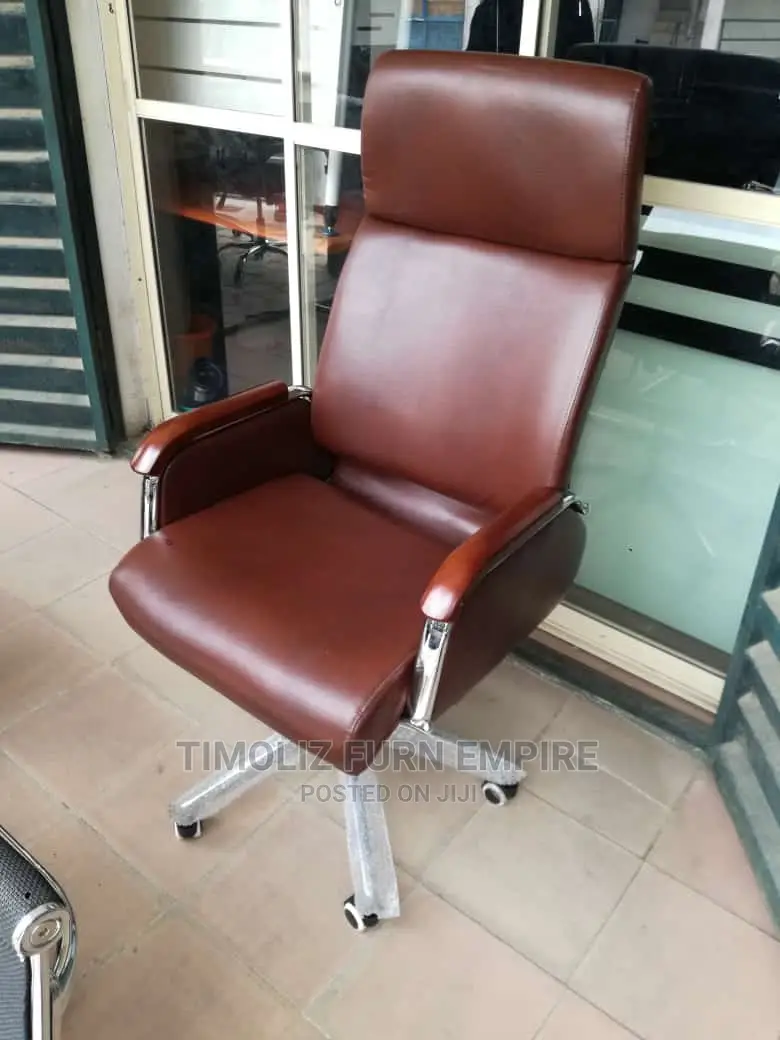 Executive Swivel Office Chair/High Back/Best Quality