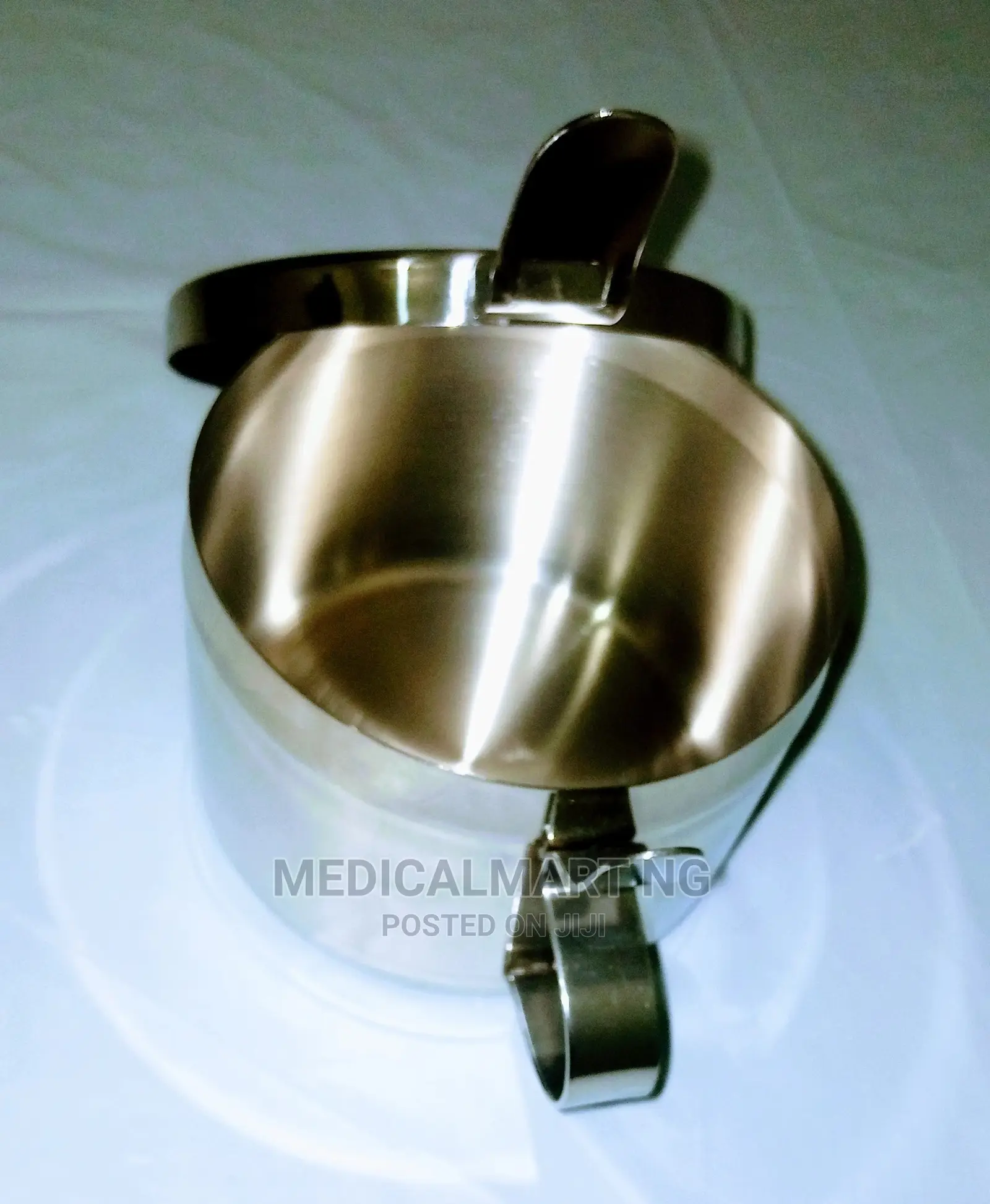 Spitting Mug With Lid