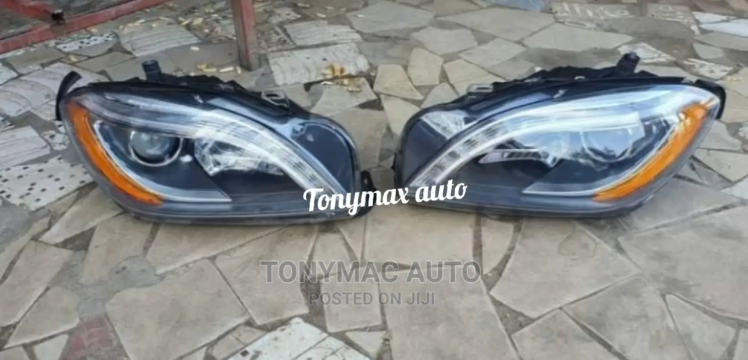 Mercedes Benz ML350 2013 Headlights LED