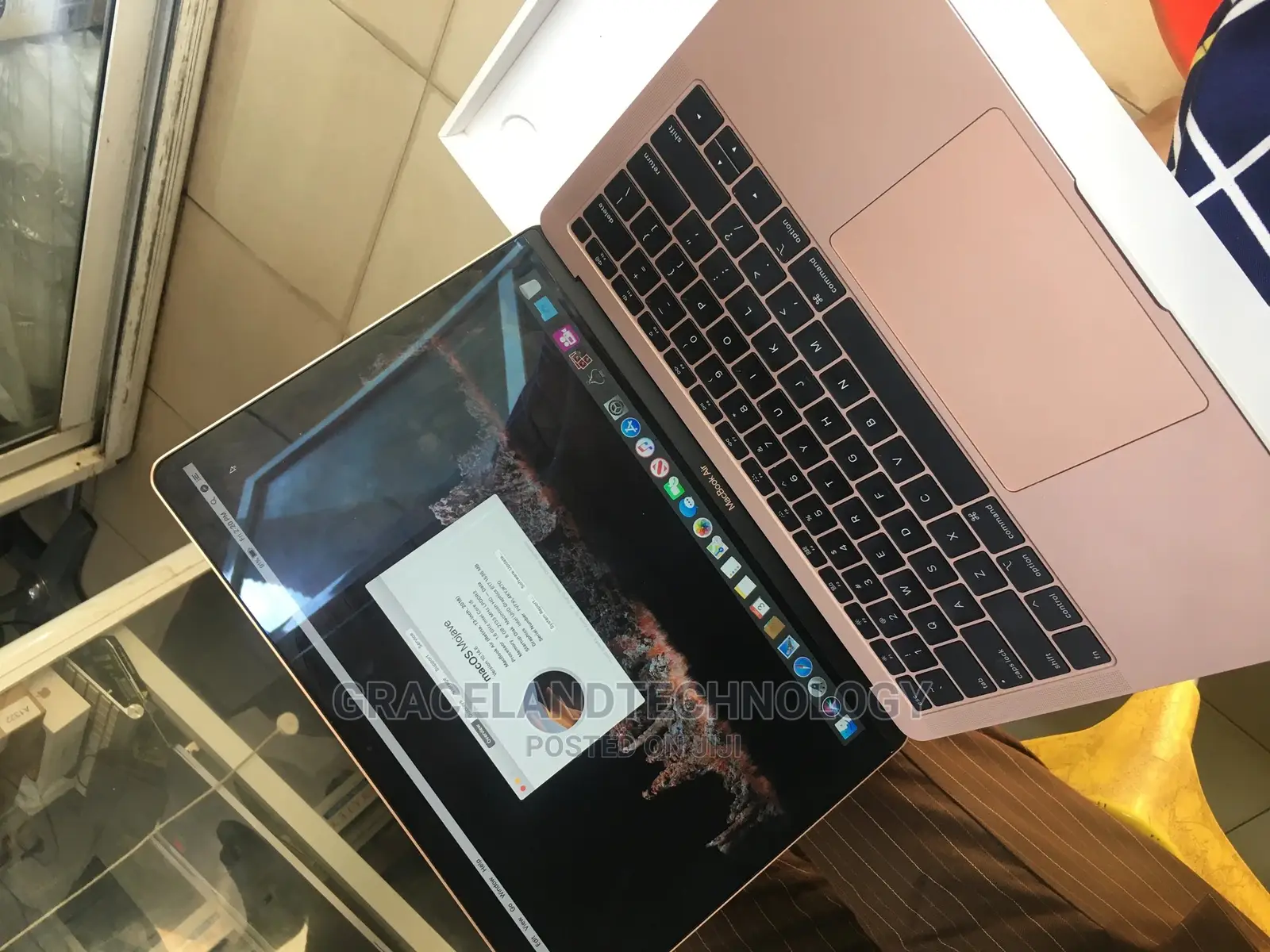 Laptop Apple MacBook Air 2020 8GB Intel Core I5 SSD 256GB