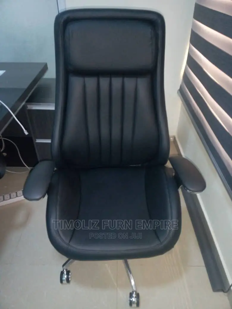 Executive Swivel Office Chair/Director Chair, High Quality.