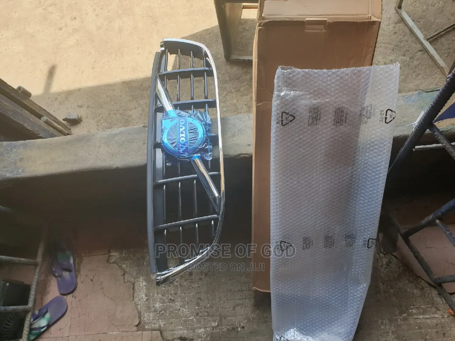 Volvo Xc60 Front Grill 09-13