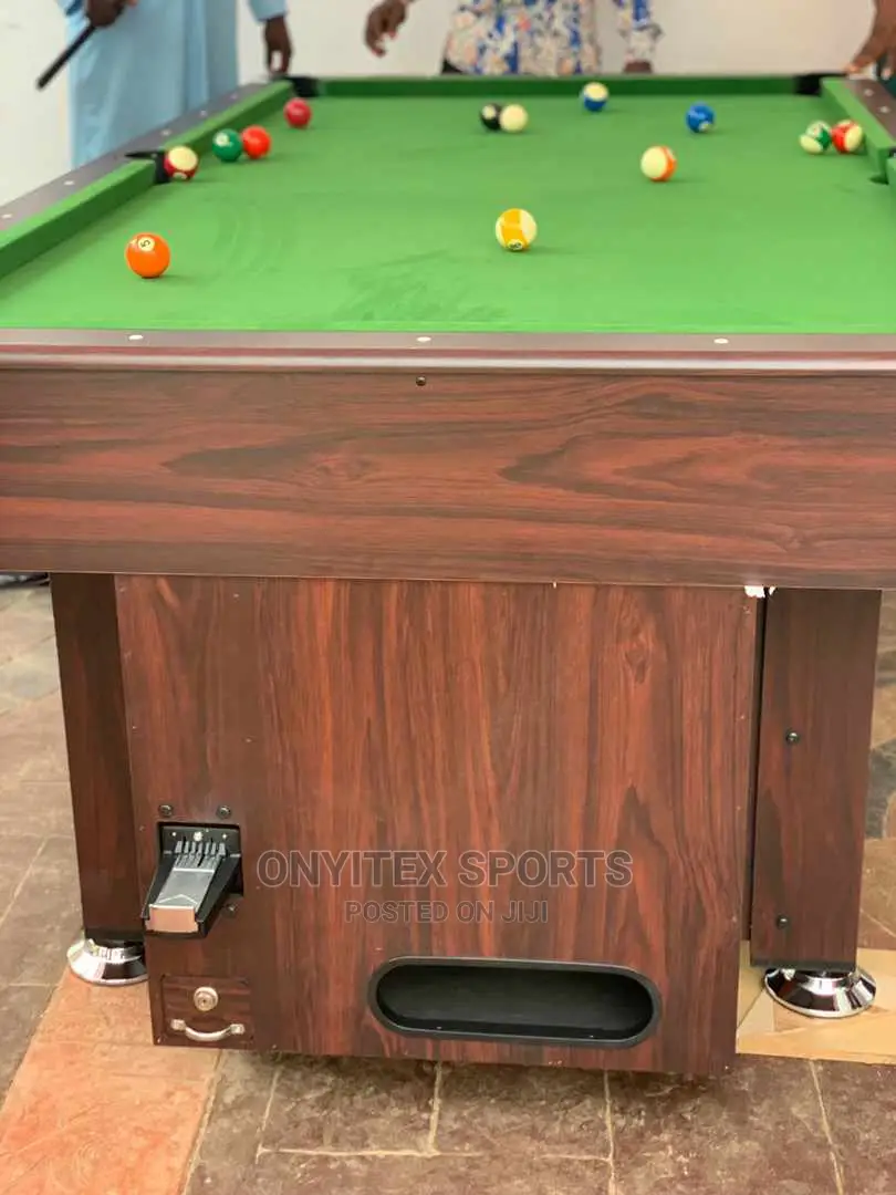 Lowcost Coin Operated Snooker With Accessories