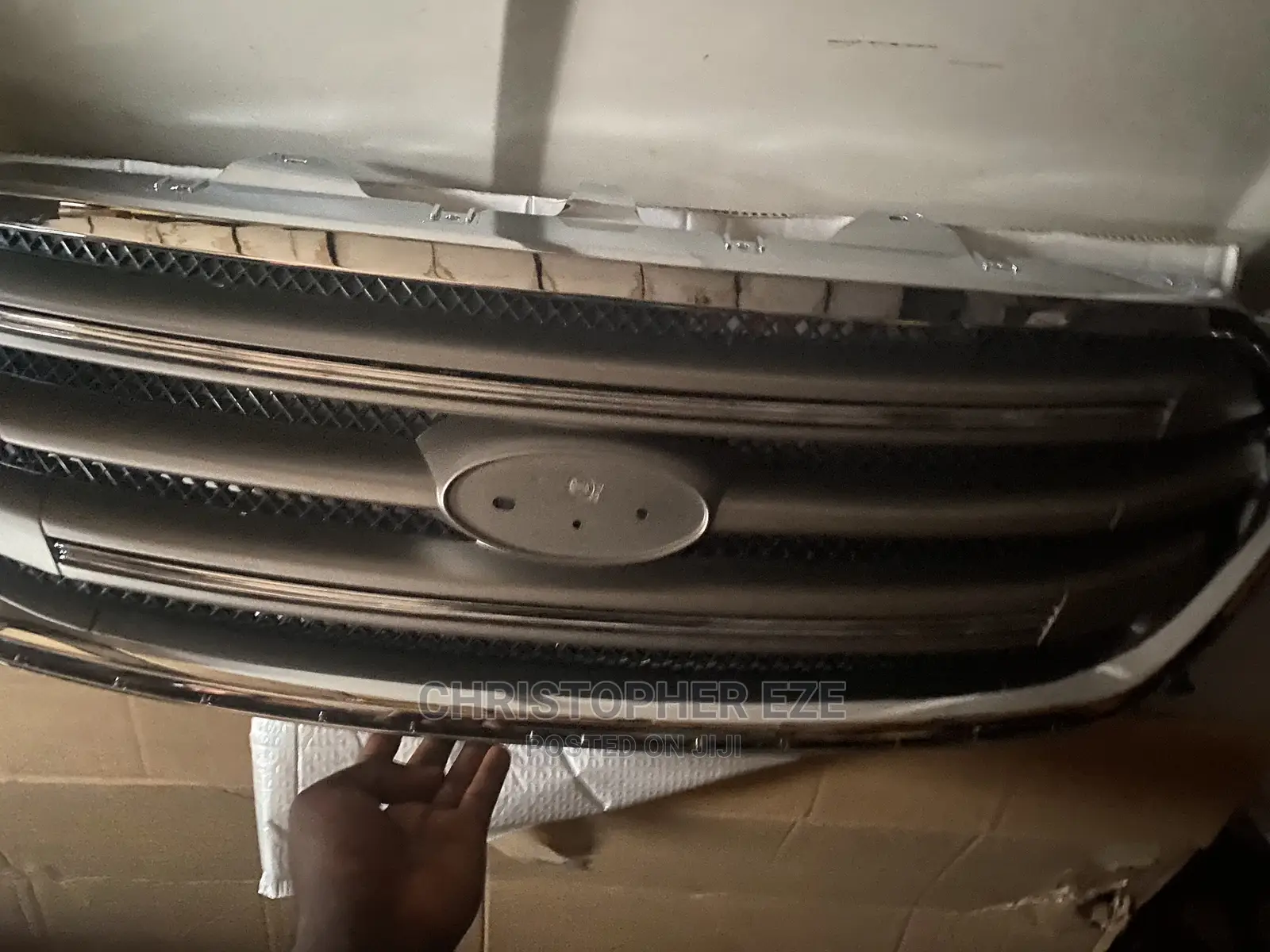 Front Grille Taurus 2013 2014 2015 2016