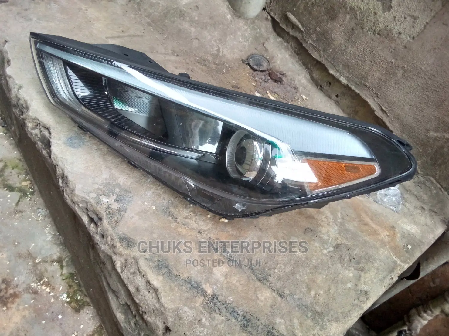 Hyundai Tucson 2016 Headlamp
