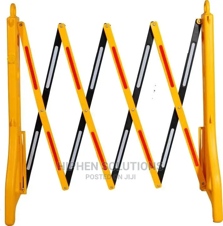 Outdoor and Indoor Use Expandable Barrier Gate