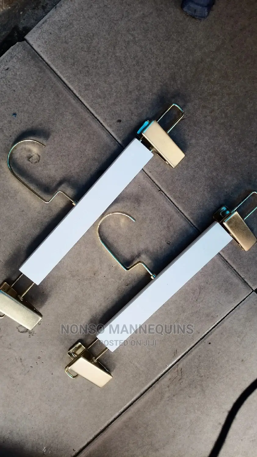 White Gold Clip Foreign Hangers