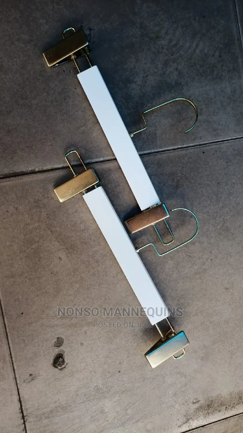 White Gold Clip Foreign Hangers