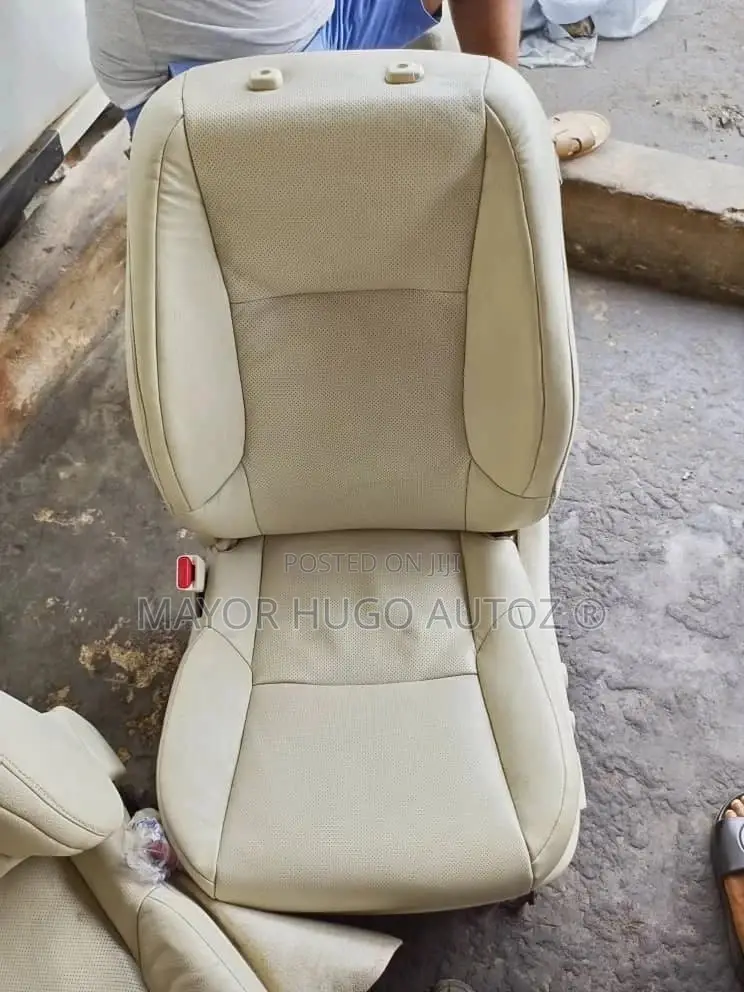 Seat for Prado