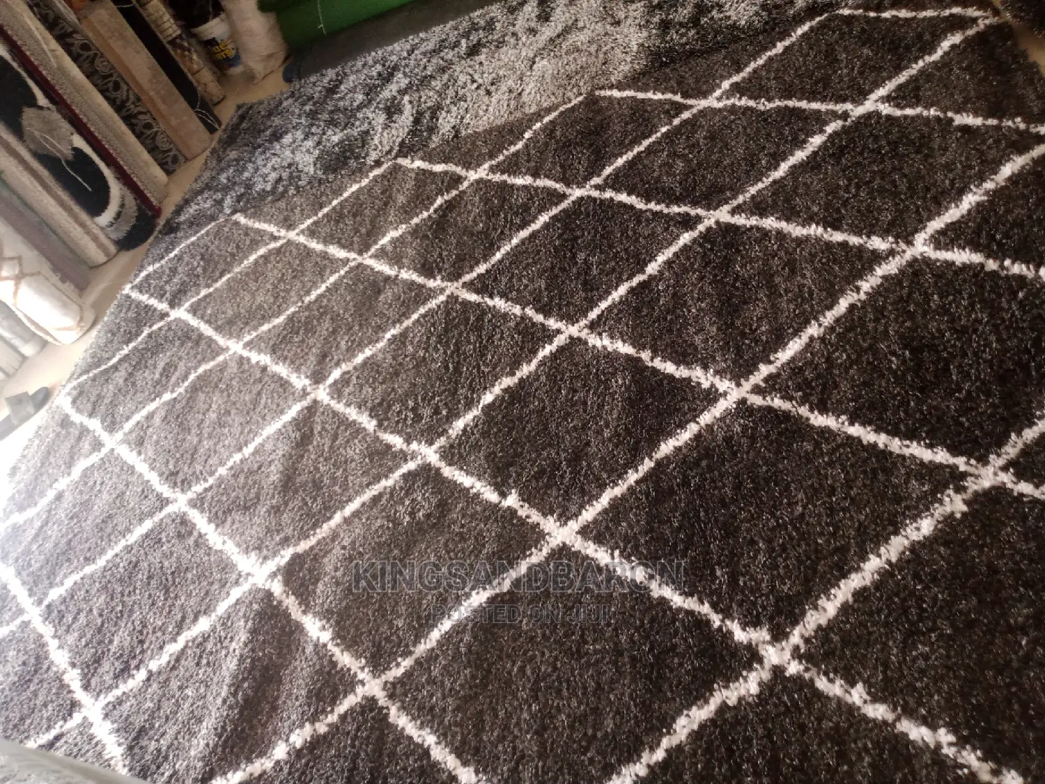 8*10 America Shaggy Rug Available