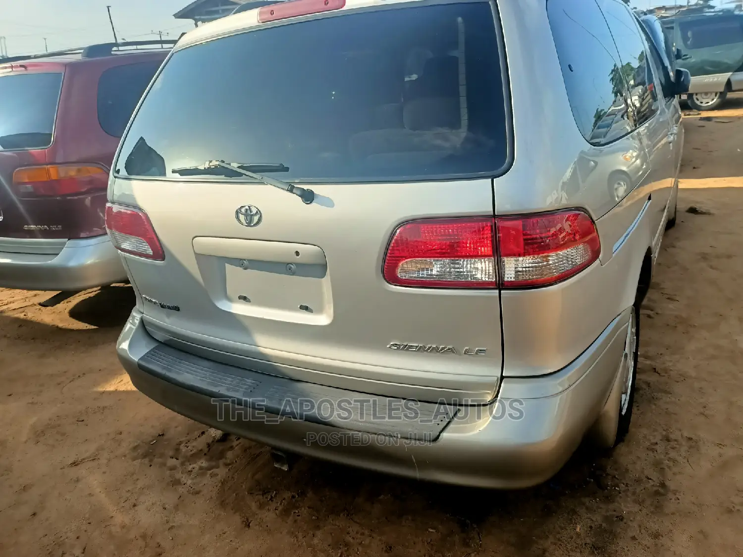 Toyota Sienna 2002 Silver