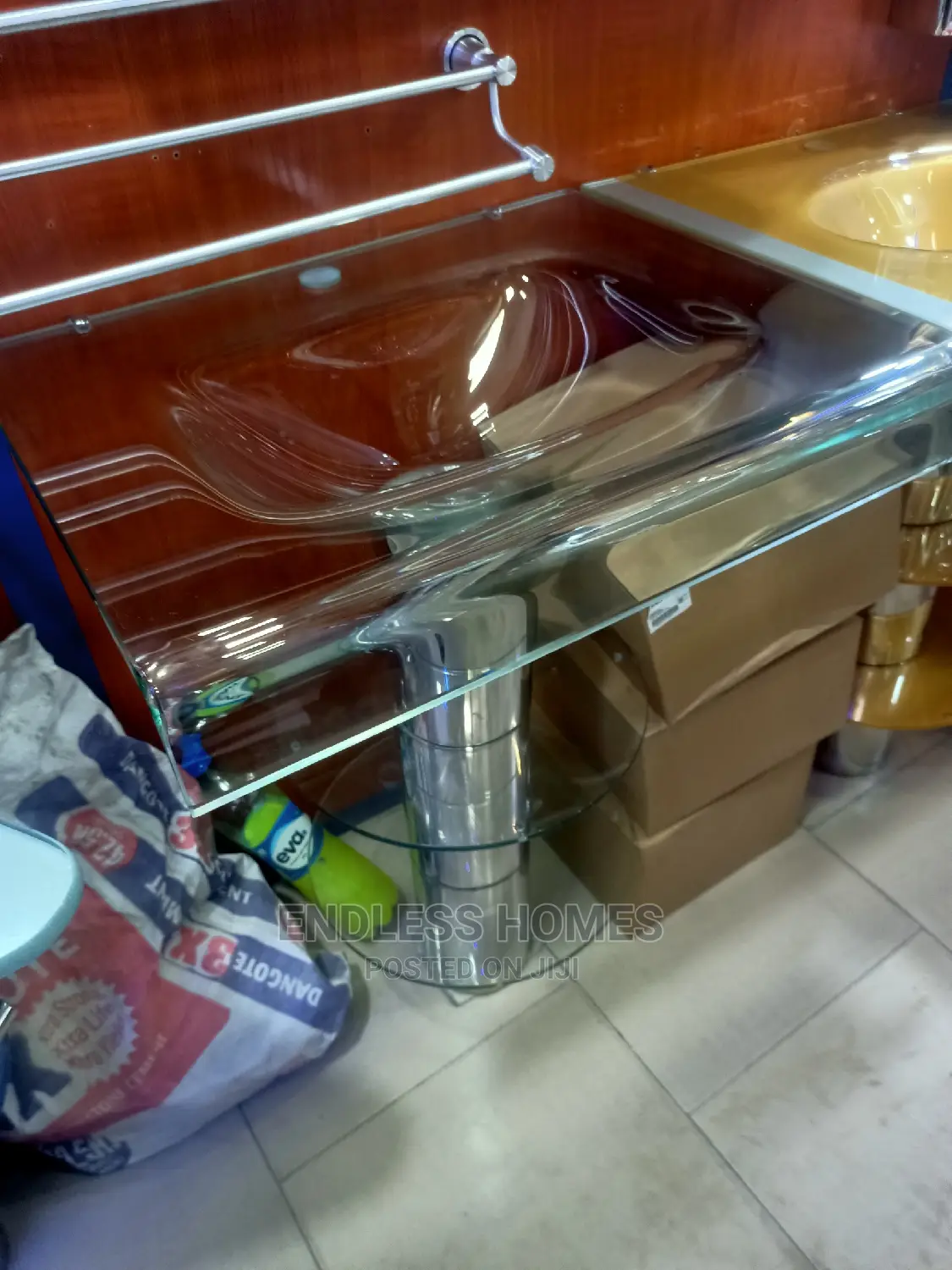 Glass Dinning Basin