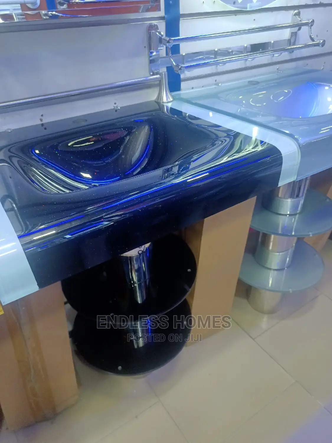 Glass Dinning Basin