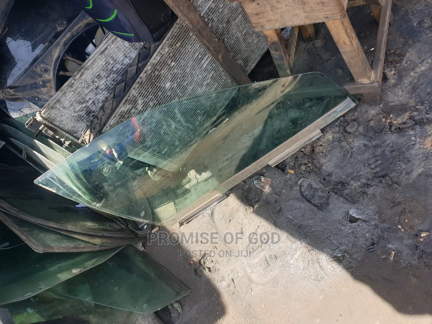 Volvo Xc90 S60 Xc70 Etc Door Glass