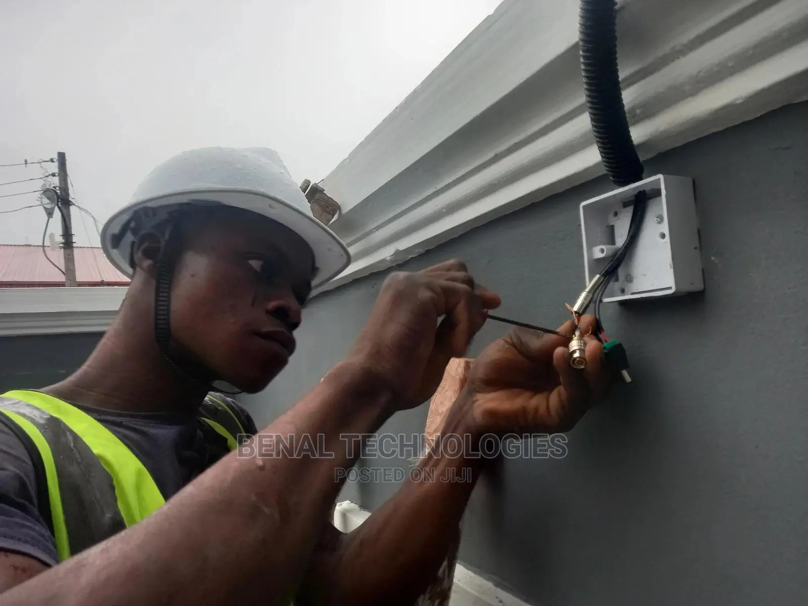 Reliable Cctv Installation With Phone View,Surulere
