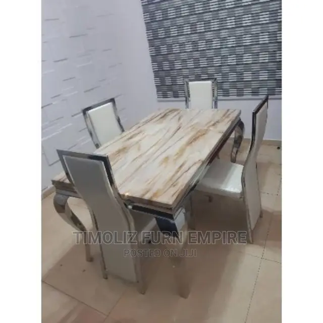 Marble Dinning Table With 4 Chair's, High Quality.