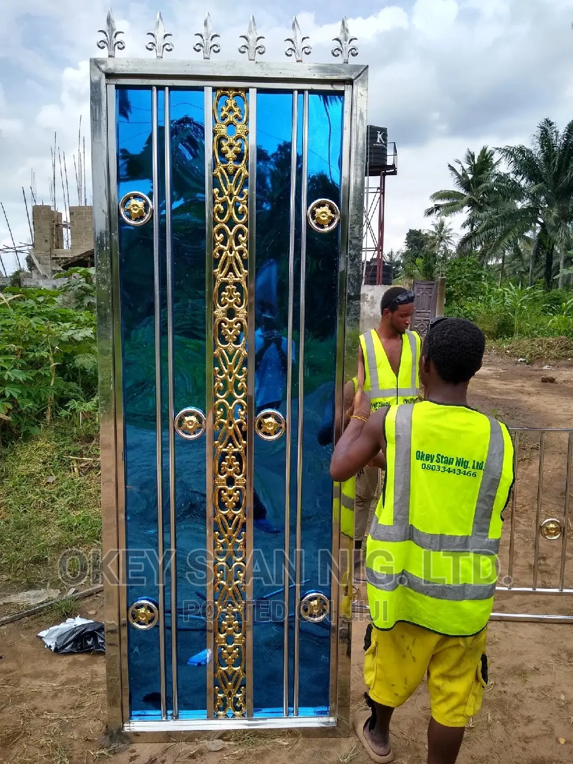 Stainless Steel Luxury Gates.